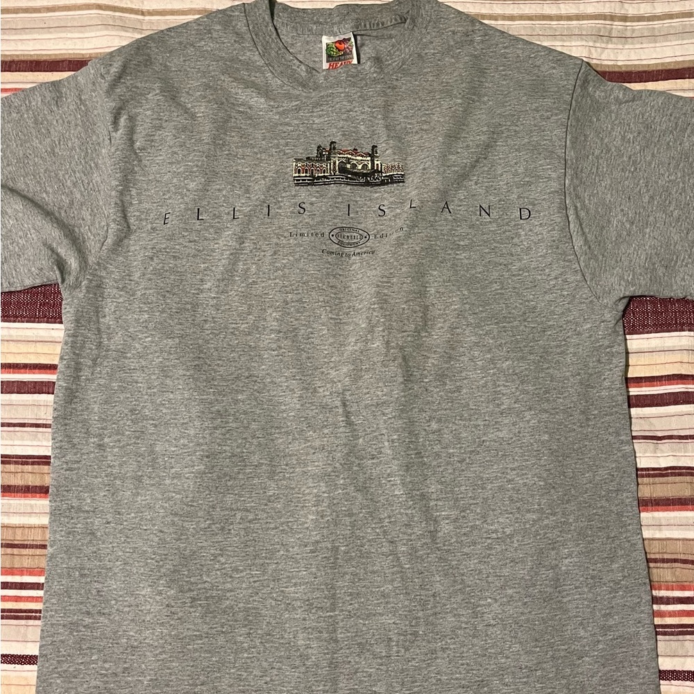 Vintage fruit of the loom heavy cotton t shirt